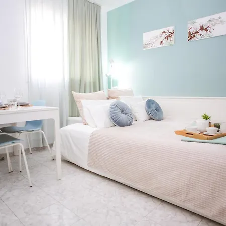 Al01 Estudio 250 M De Playa De Fenals, Costa Brava Διαμέρισμα *